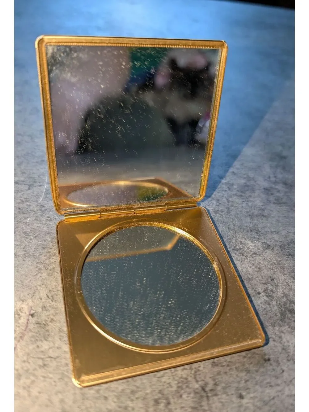Vintage 1980s Japanese Art of Chokin Hummingbird Etched Compact Mirror Metallic
